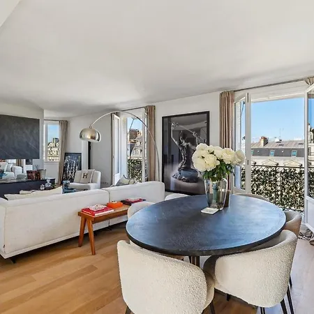 Apartmán Avenue Montaigne *